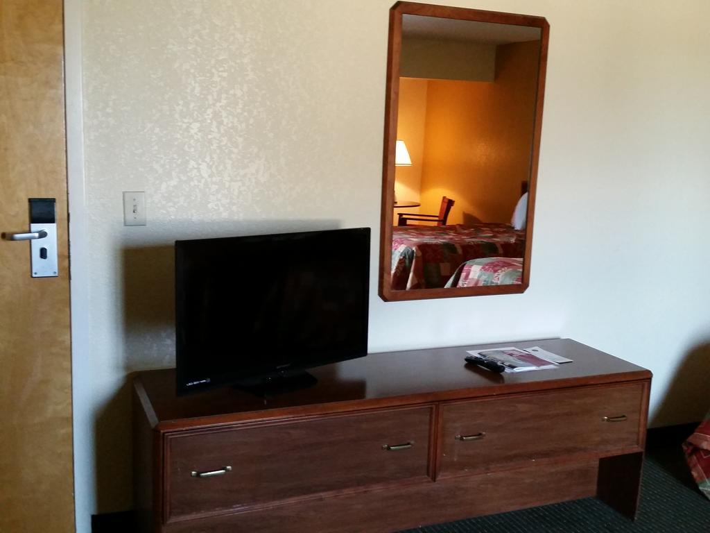 Budget Host Inn Сандаски Номер фото